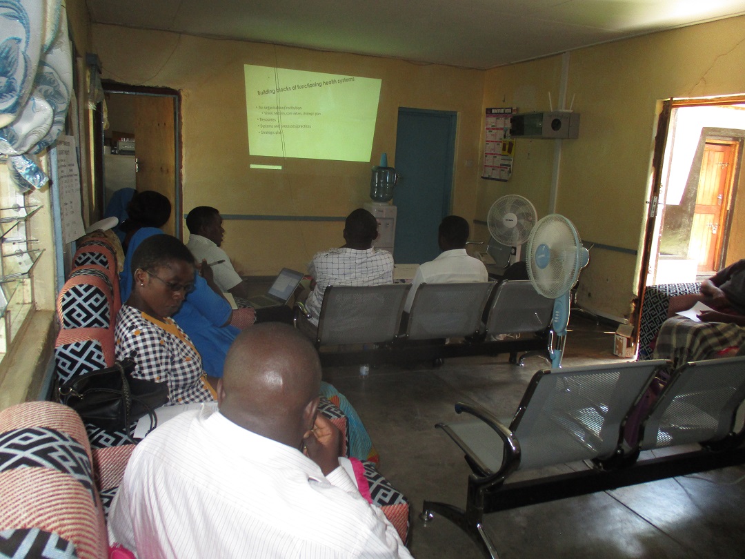 Mr Vincent Shaba, Diocesan Health Desk Officer, making a presentation