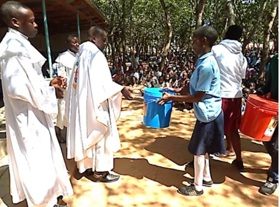 Young Christian Students present their gifts