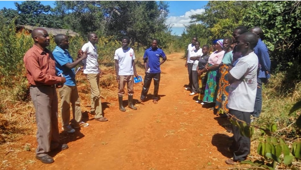 farmers at Tupalishe club interacting with the project team on farming plans for 2018-19 season