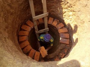 Communities in Chisankhwa Take Initiative to Construct Colbelt Pit Latrines for the Elderly